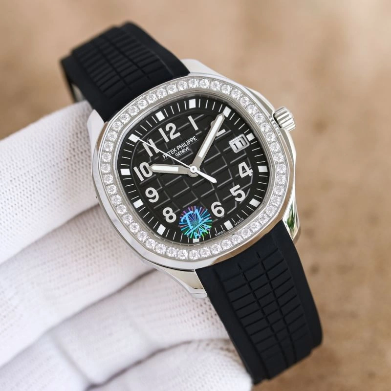 Seasonal PATEK PHILIPPE Watches 195004