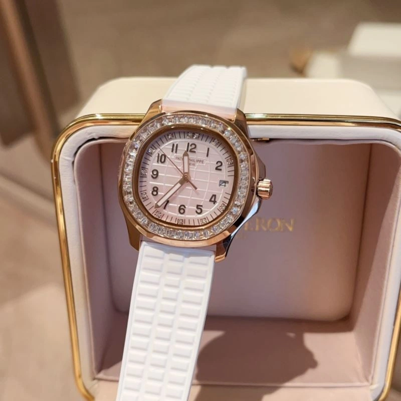 Versatile PATEK PHILIPPE Watches 194963