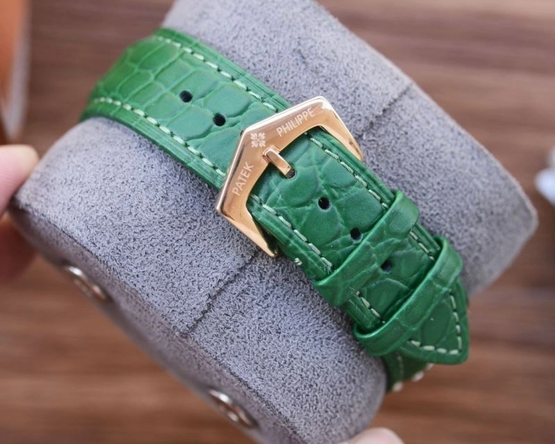 PATEK PHILIPPE Watches UrbanChic 194985