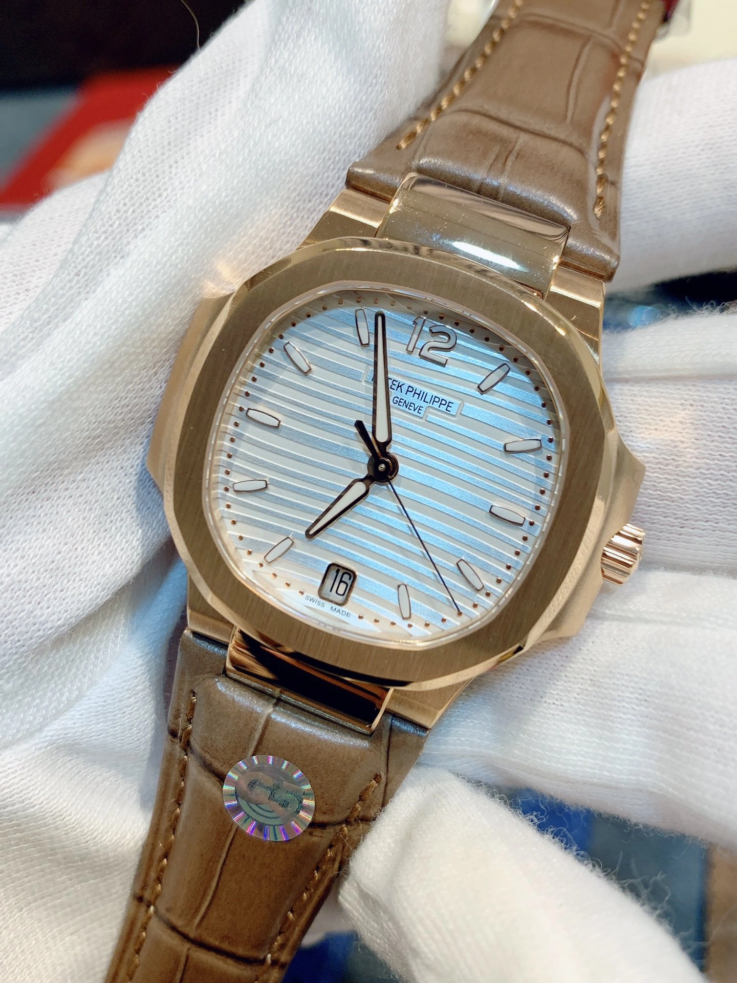 Bright PATEK PHILIPPE Watches 194905