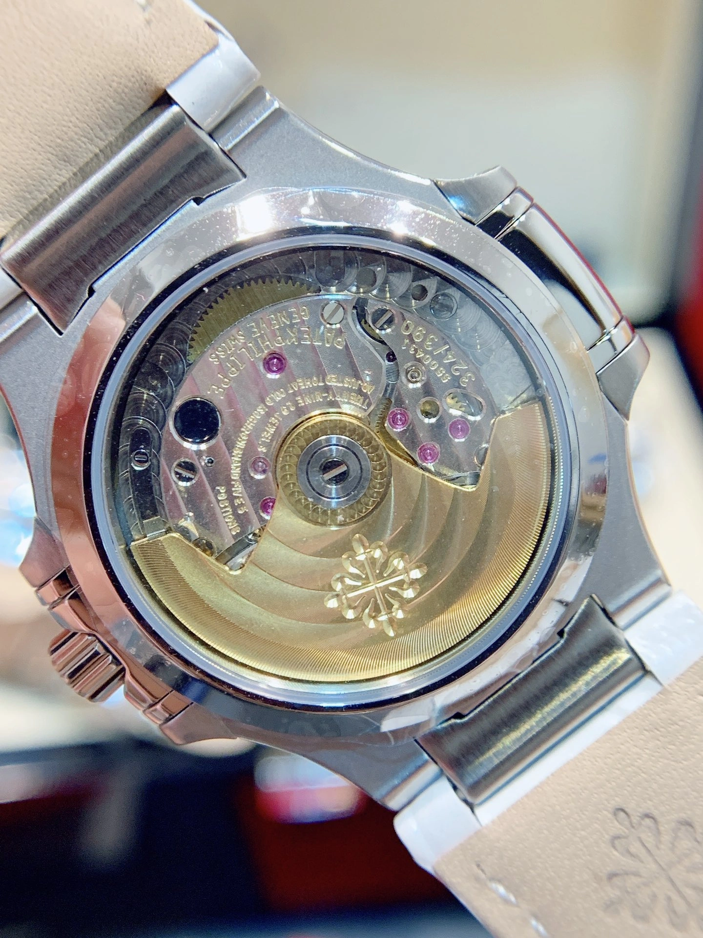 Tailored PATEK PHILIPPE Watches 194874