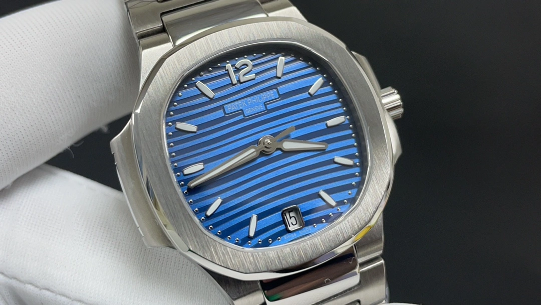 Compact PATEK PHILIPPE Watches 194875