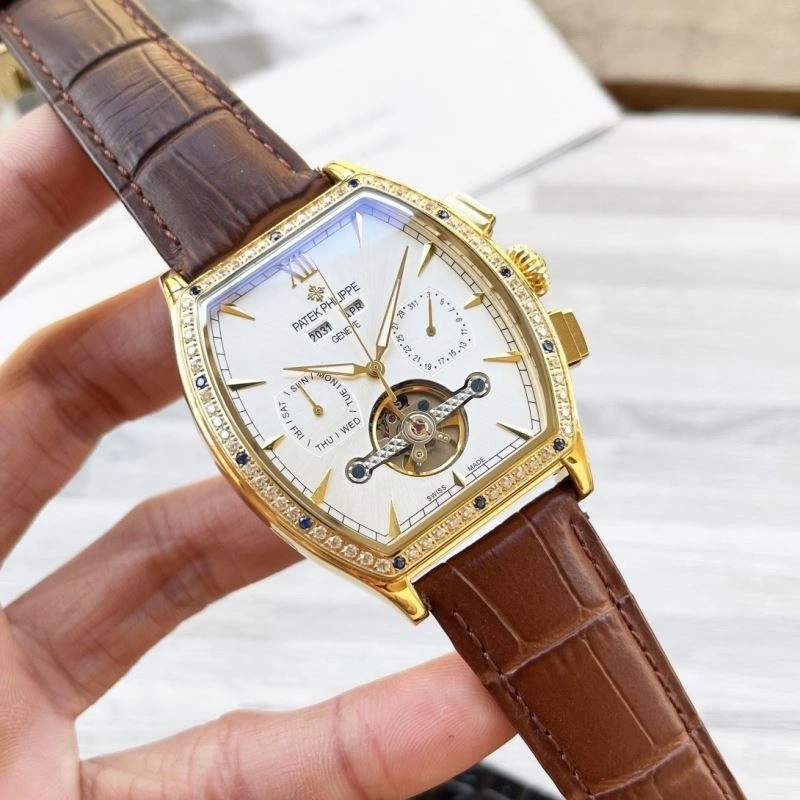 Sporty PATEK PHILIPPE Watches 194787