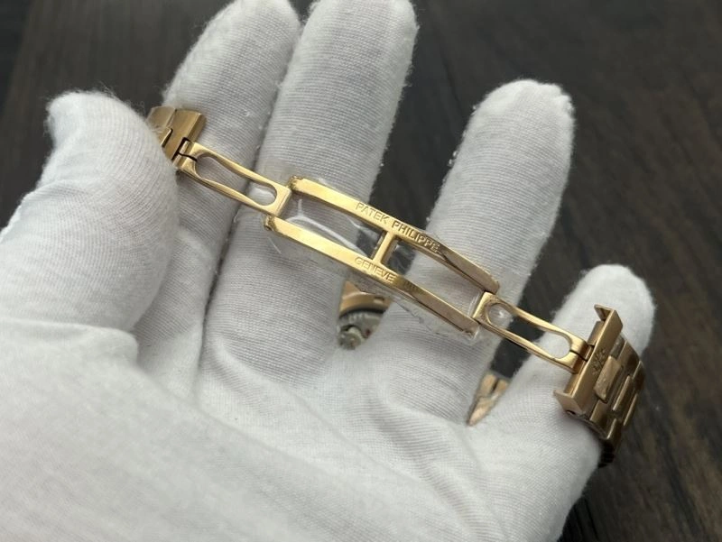 Upgraded PATEK PHILIPPE Watches 194719