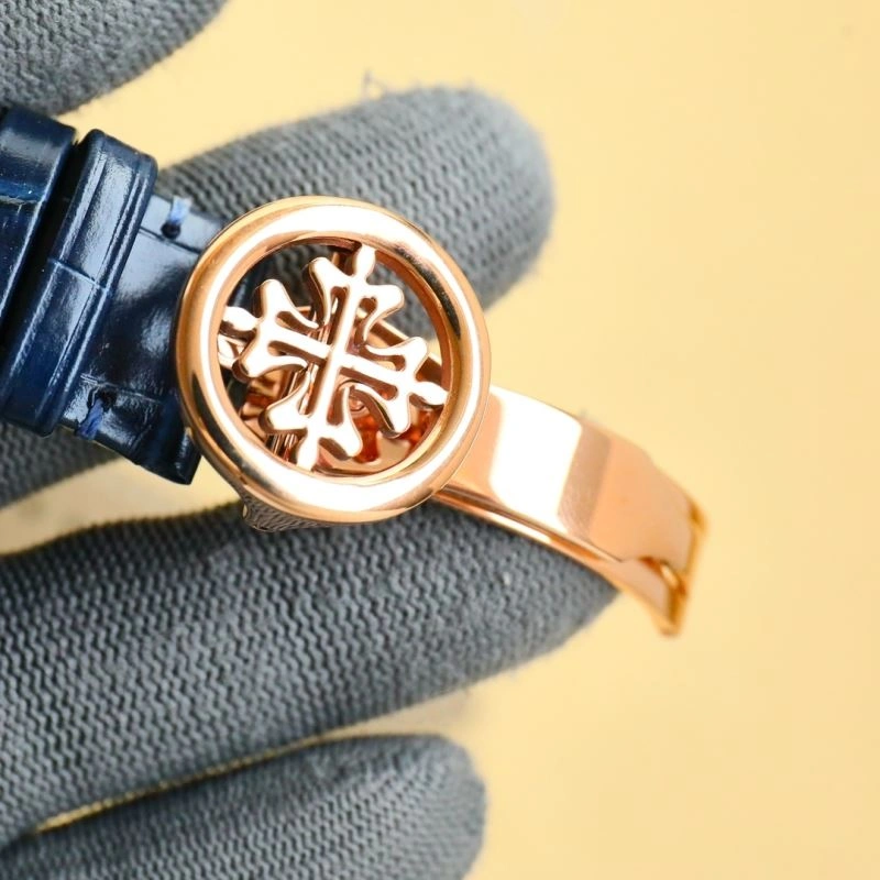 Stretchable PATEK PHILIPPE Watches 194703