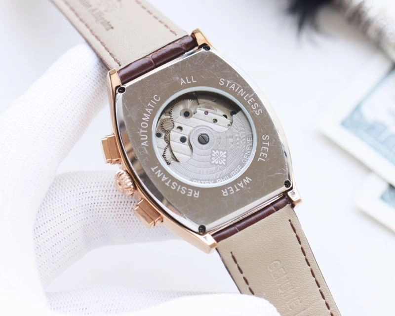 Sleek PATEK PHILIPPE Watches 194589