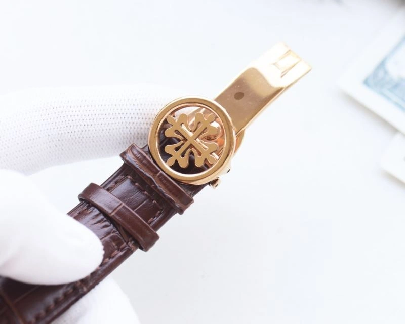 Sleek PATEK PHILIPPE Watches 194589