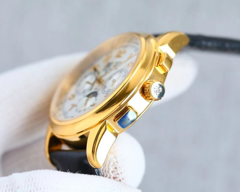 Trendsetting PATEK PHILIPPE Watches 194510
