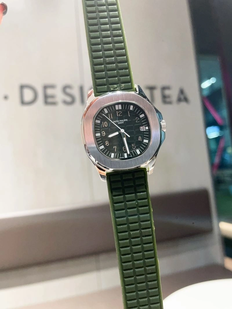 Versatile PATEK PHILIPPE Watches 194453