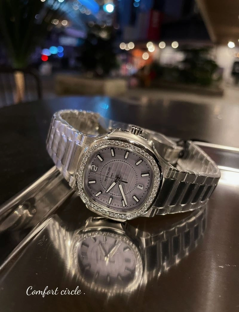 RelaxedFit PATEK PHILIPPE Watches 194449