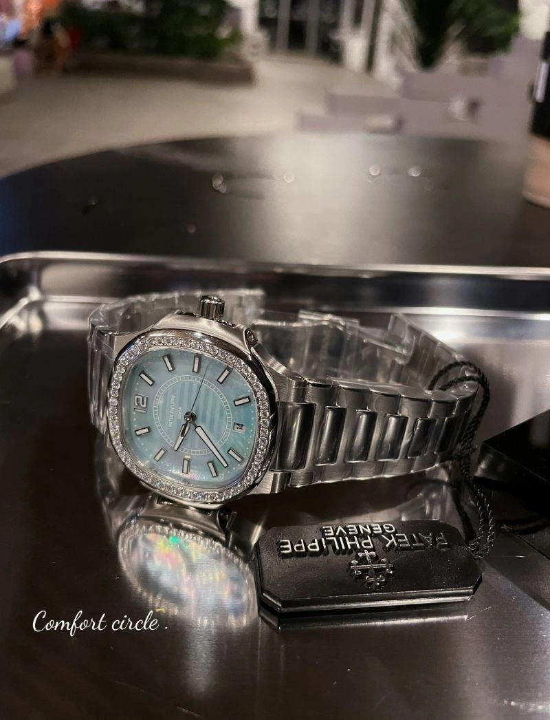 RelaxedFit PATEK PHILIPPE Watches 194449