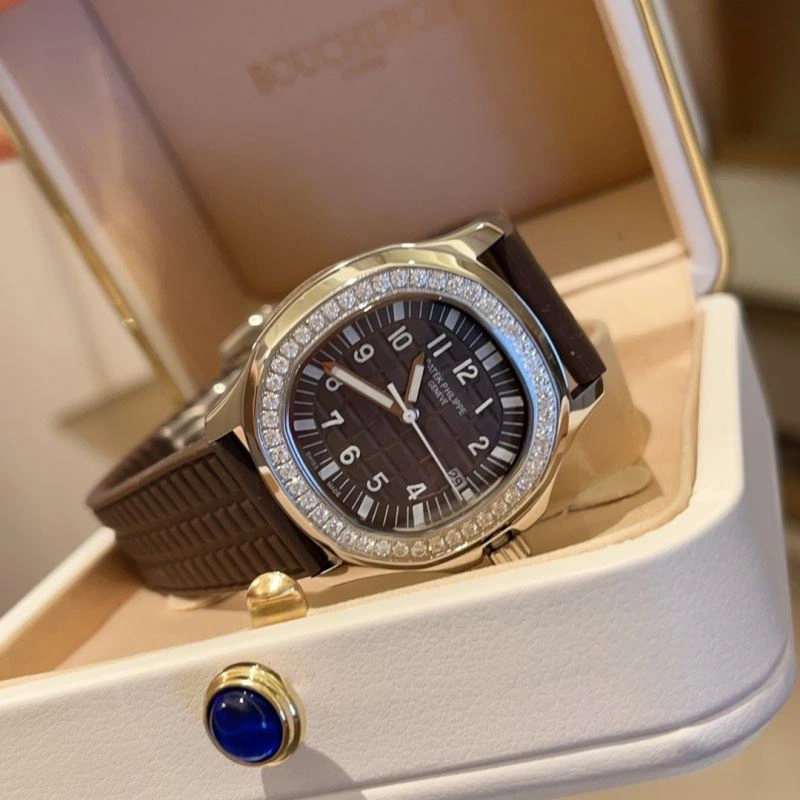 PATEK PHILIPPE Watches Neat 194447