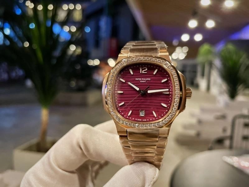 Neat PATEK PHILIPPE Watches 194437