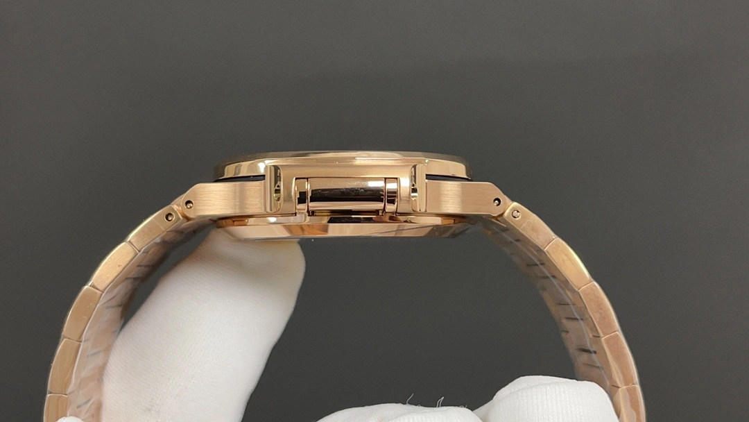 Trendsetting PATEK PHILIPPE Watches 194334