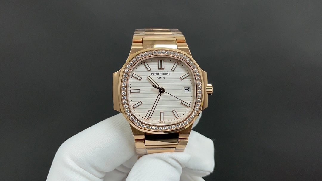 Colorful PATEK PHILIPPE Watches 194330