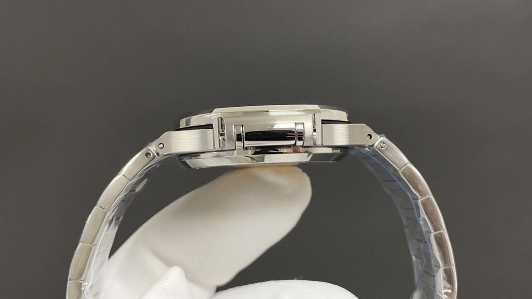 EyeCatching PATEK PHILIPPE Watches 194326
