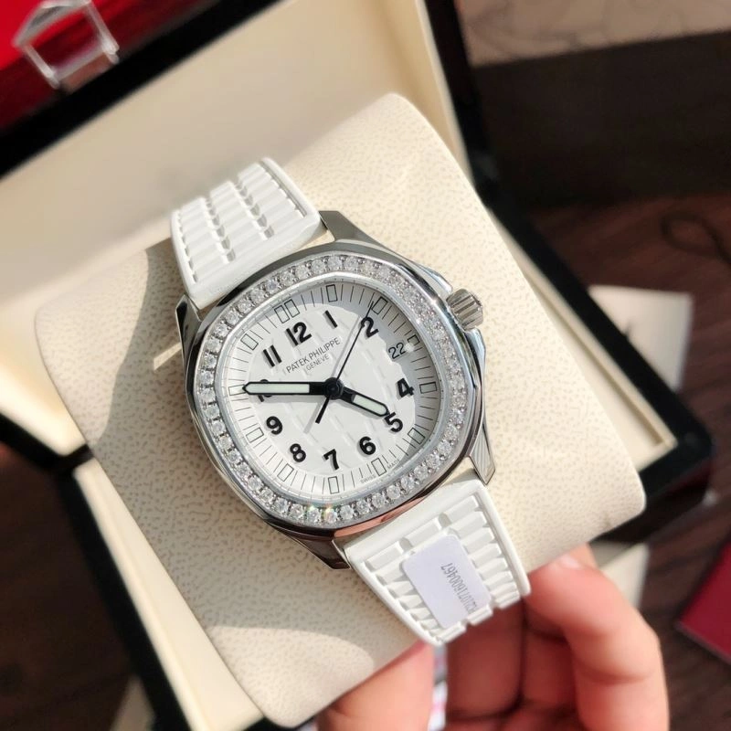 PATEK PHILIPPE Watches Snug 194316