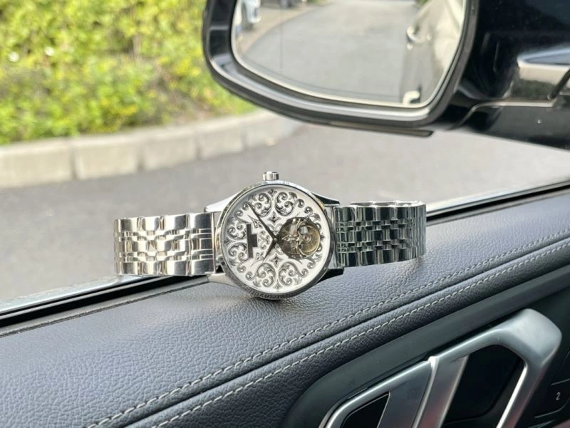 Supportive PATEK PHILIPPE Watches 195839