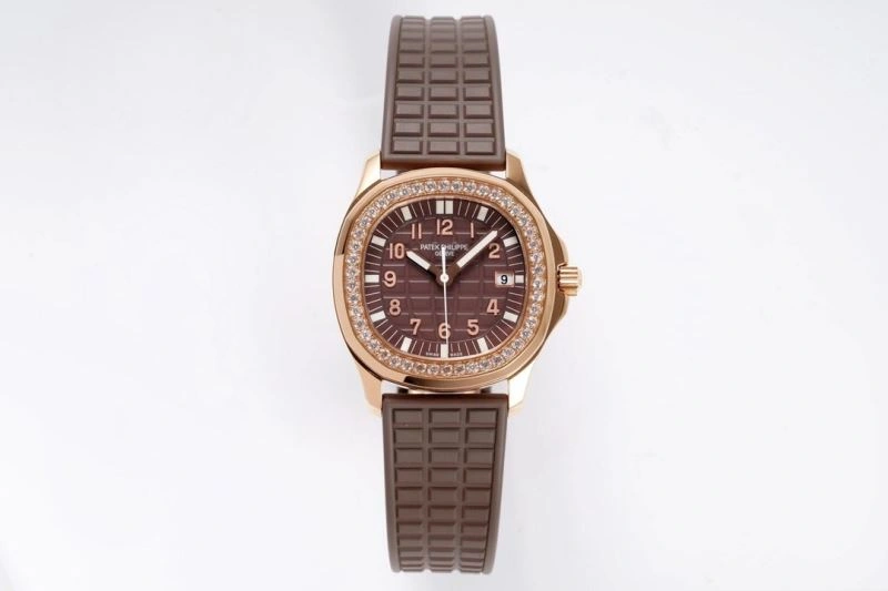 Colorful PATEK PHILIPPE Watches 195820