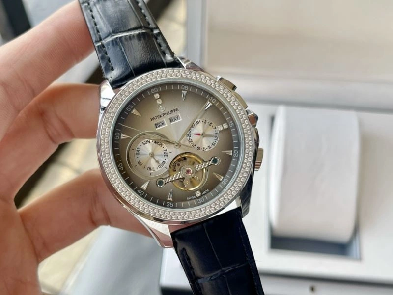 PATEK PHILIPPE Watches Tailored 195831