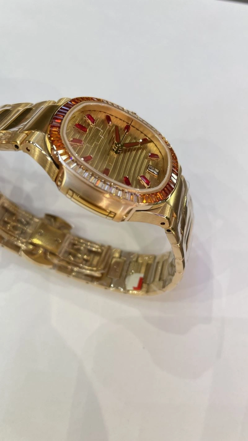 PATEK PHILIPPE Watches UrbanChic 195790