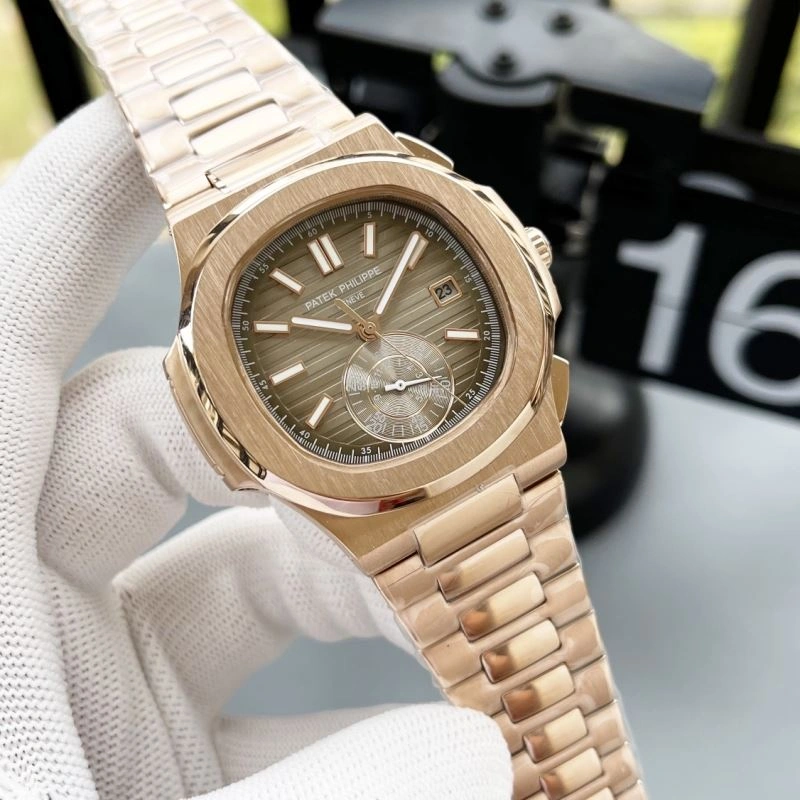 Compact PATEK PHILIPPE Watches 195758