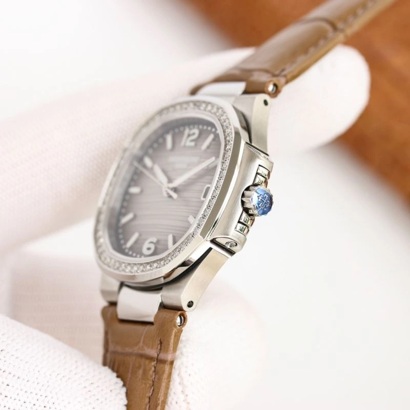 Vibrant PATEK PHILIPPE Watches 195665