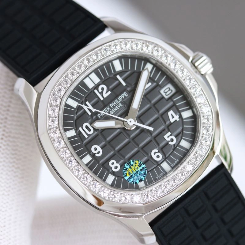 Versatile PATEK PHILIPPE Watches 195619