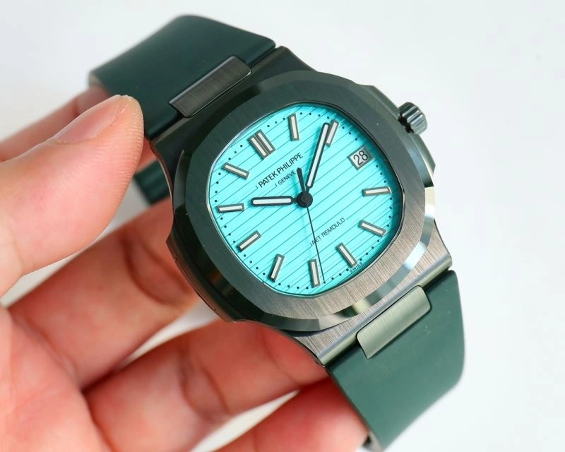 UrbanChic PATEK PHILIPPE Watches 195600