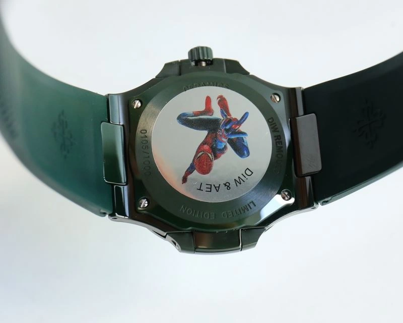 UrbanChic PATEK PHILIPPE Watches 195600