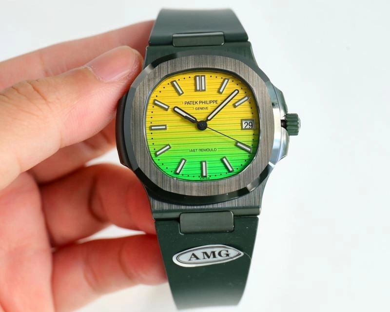 UrbanChic PATEK PHILIPPE Watches 195600