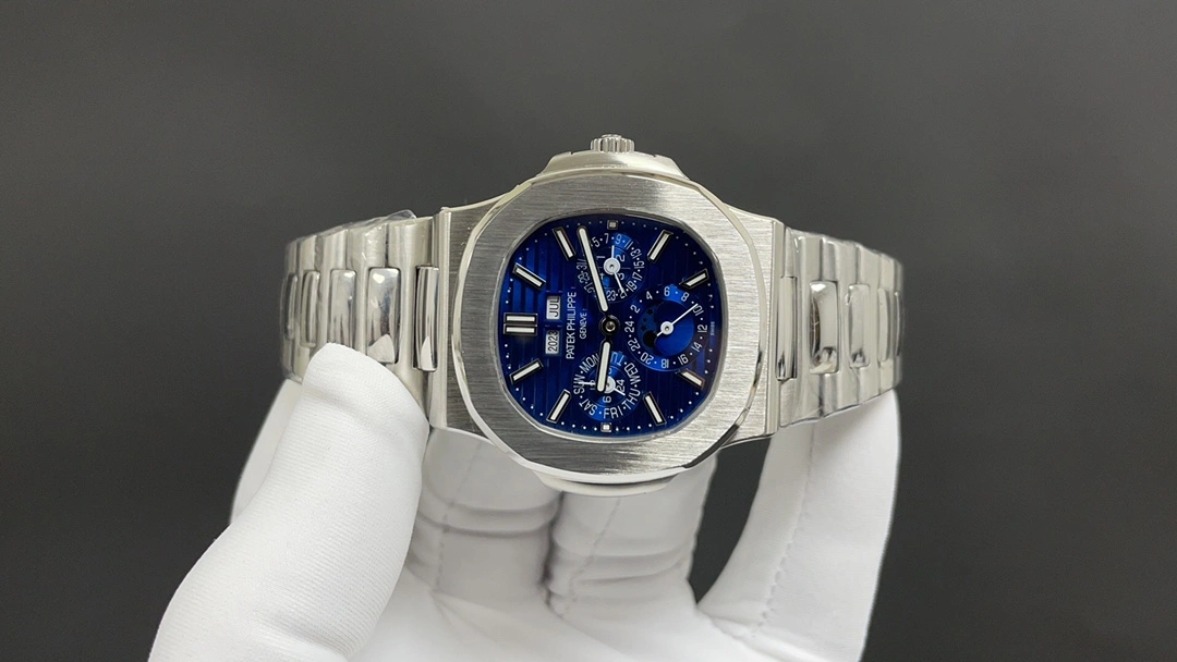 Sophisticated PATEK PHILIPPE Watches 195590