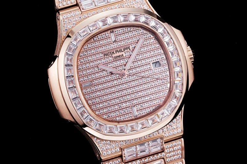Minimalist PATEK PHILIPPE Watches 195511