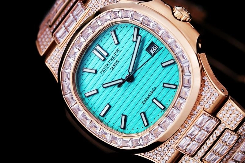 Seasonal PATEK PHILIPPE Watches 195512