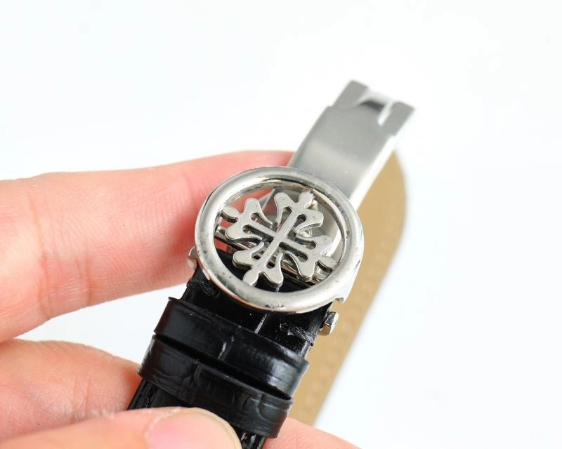 PATEK PHILIPPE Watches Resilient 195479