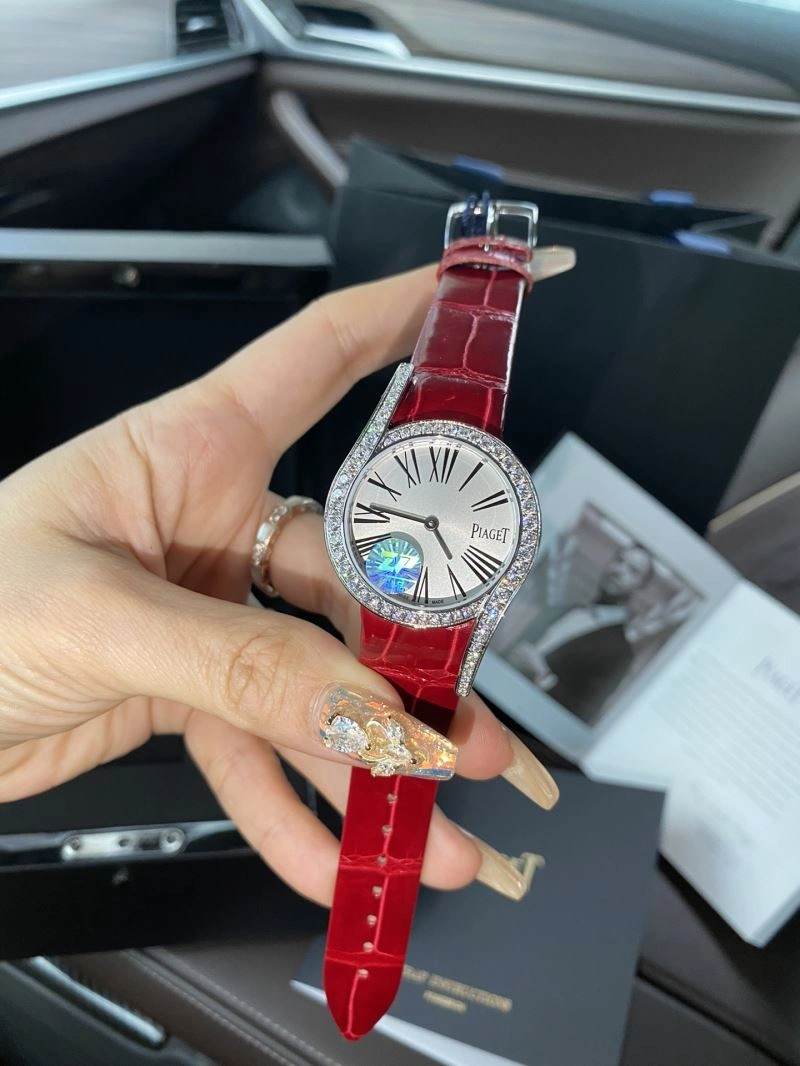 Colorful PIAGET Watches 198550