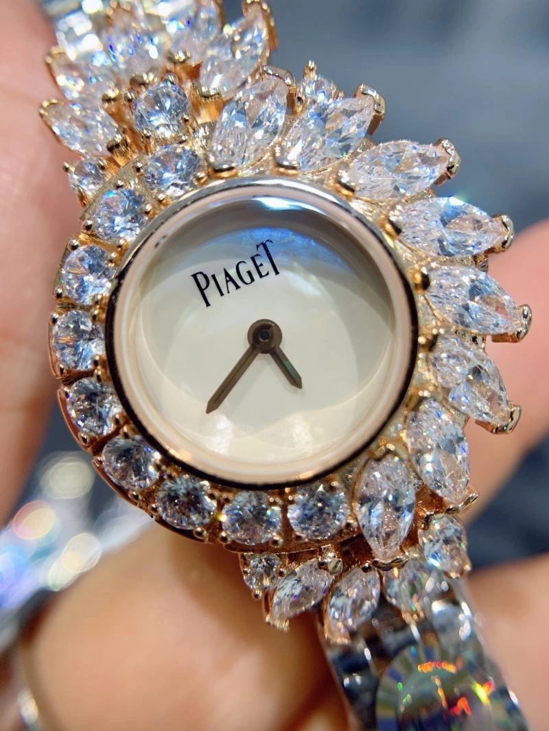 EyeCatching PIAGET Watches 198544