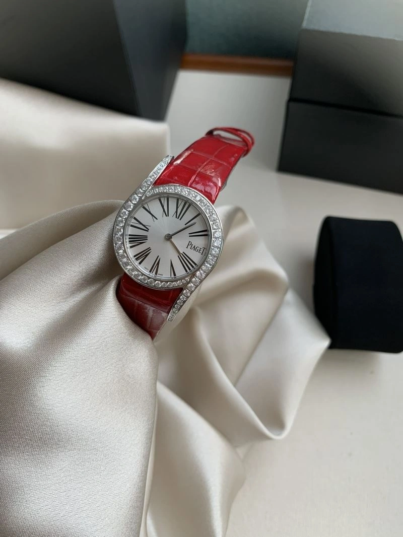 Functional PIAGET Watches 198405