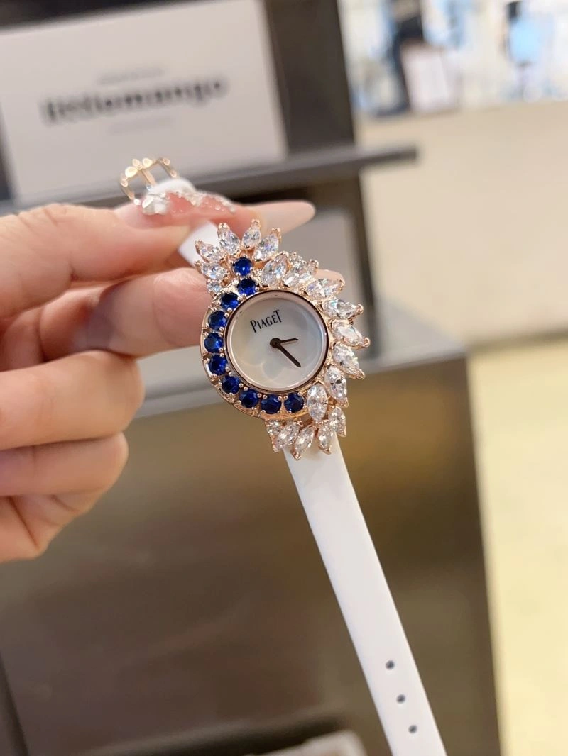 Sporty PIAGET Watches 198428