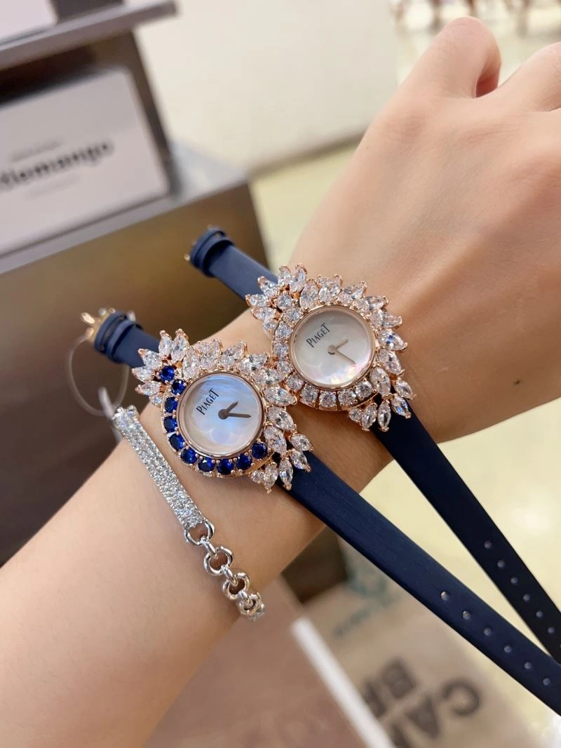 Sporty PIAGET Watches 198428