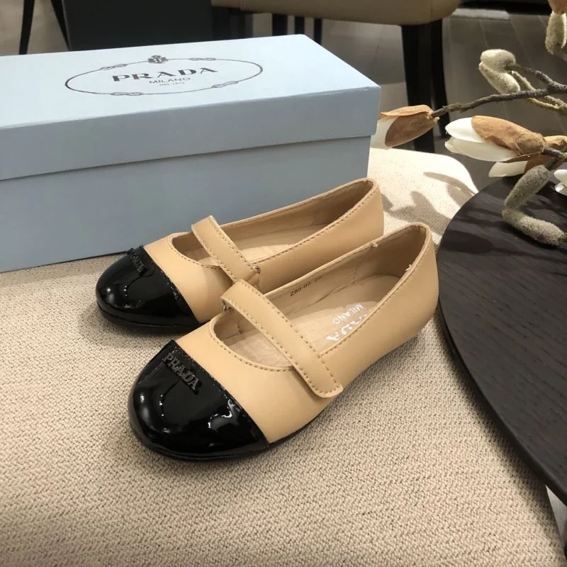 EyeCatching PRADA SHOES 29473