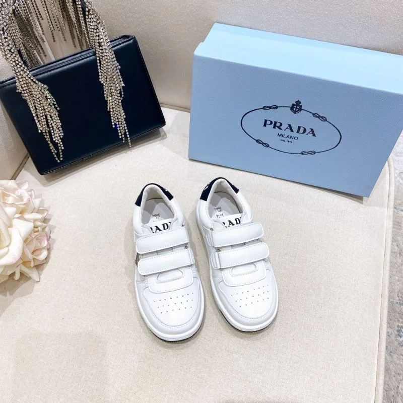 Unique PRADA SHOES 29454