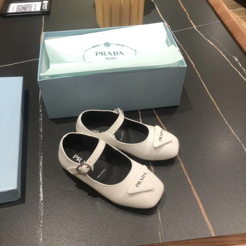 HighPerformance PRADA SHOES 29448