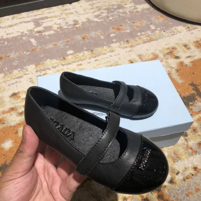 HighQuality PRADA SHOES 30143