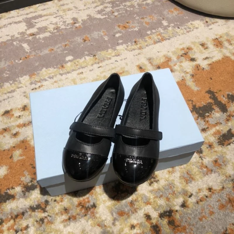HighQuality PRADA SHOES 30143