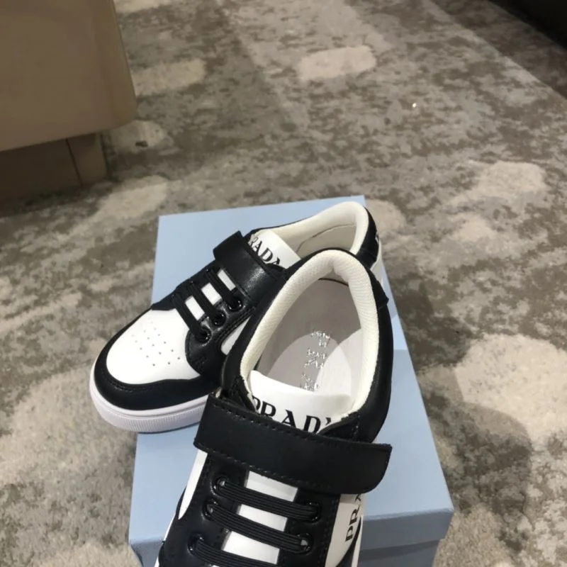 PRADA SHOES UrbanStyle 30125