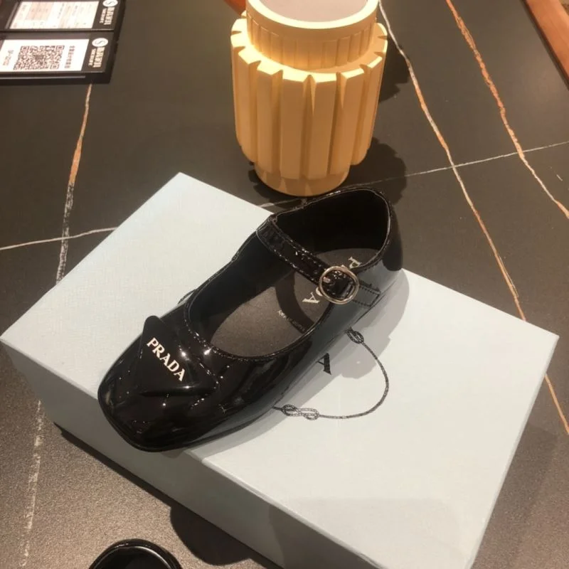 PRADA SHOES UrbanStyle 30137