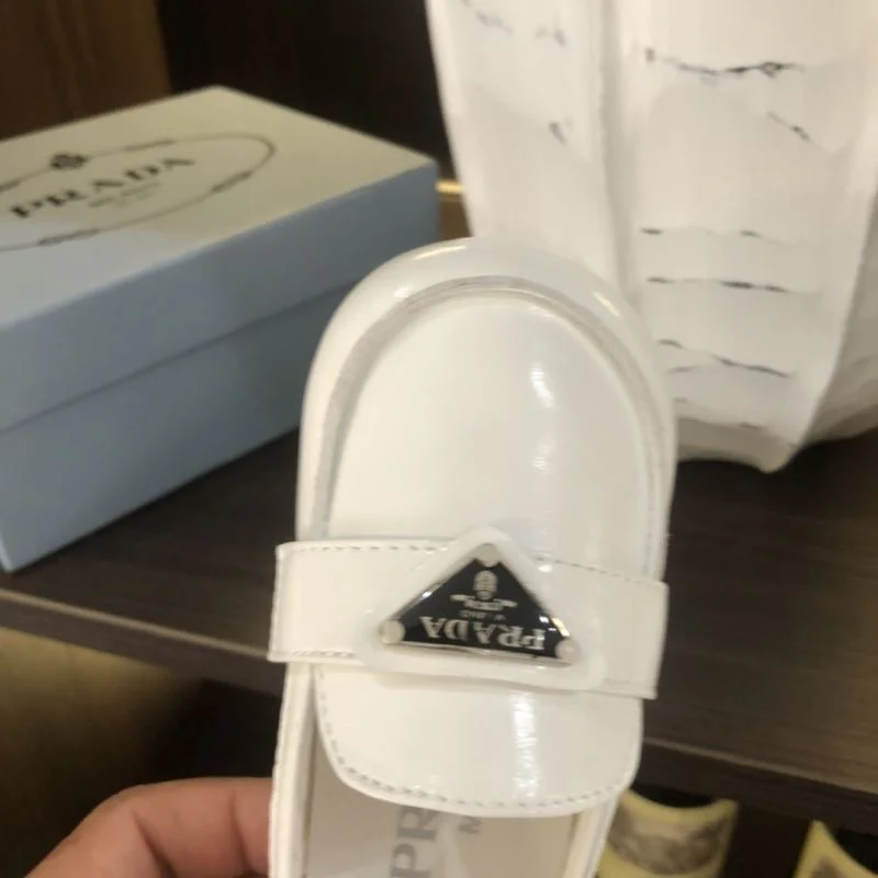 PRADA SHOES Trendy 30003