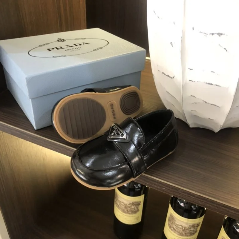 Seasonal PRADA SHOES 30004
