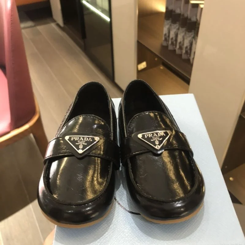 Seasonal PRADA SHOES 30004